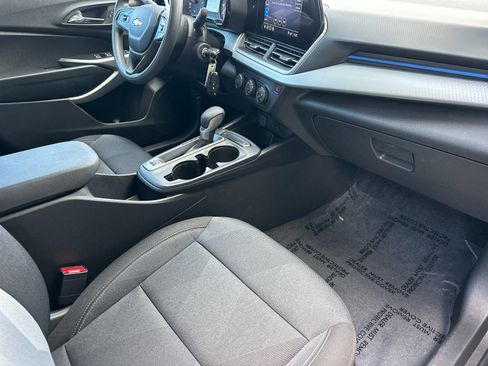 Used 2026 Chevrolet Trax LS w/ Driver Confidence Package FWD image 15