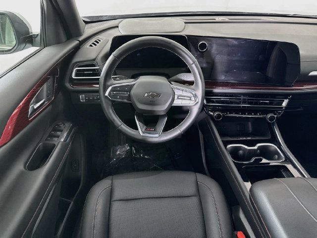 Used 2025 Chevrolet Traverse Z71 AWD/4WD image 22