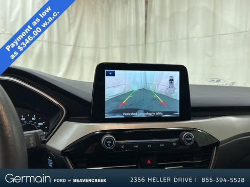 Used 2021 Ford Escape SE image 21