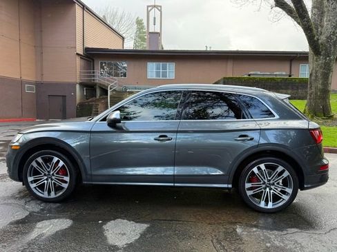 Used 2018 Audi SQ5 Prestige w/ Prestige Package image 7