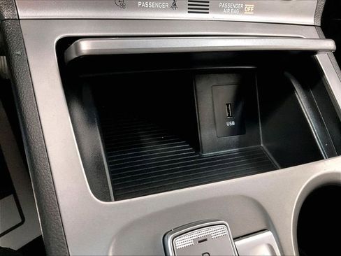 Used 2023 Hyundai Kona SE w/ Cargo Package FWD image 26
