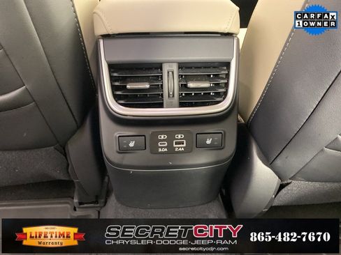 Used 2025 Subaru Legacy Limited w/ Popular Package #3 image 27