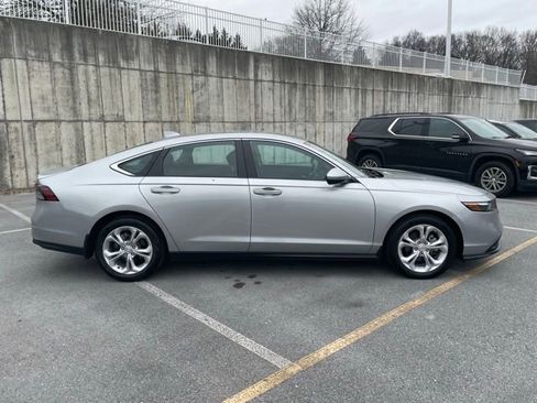 Used 2024 Honda Accord LX image 7