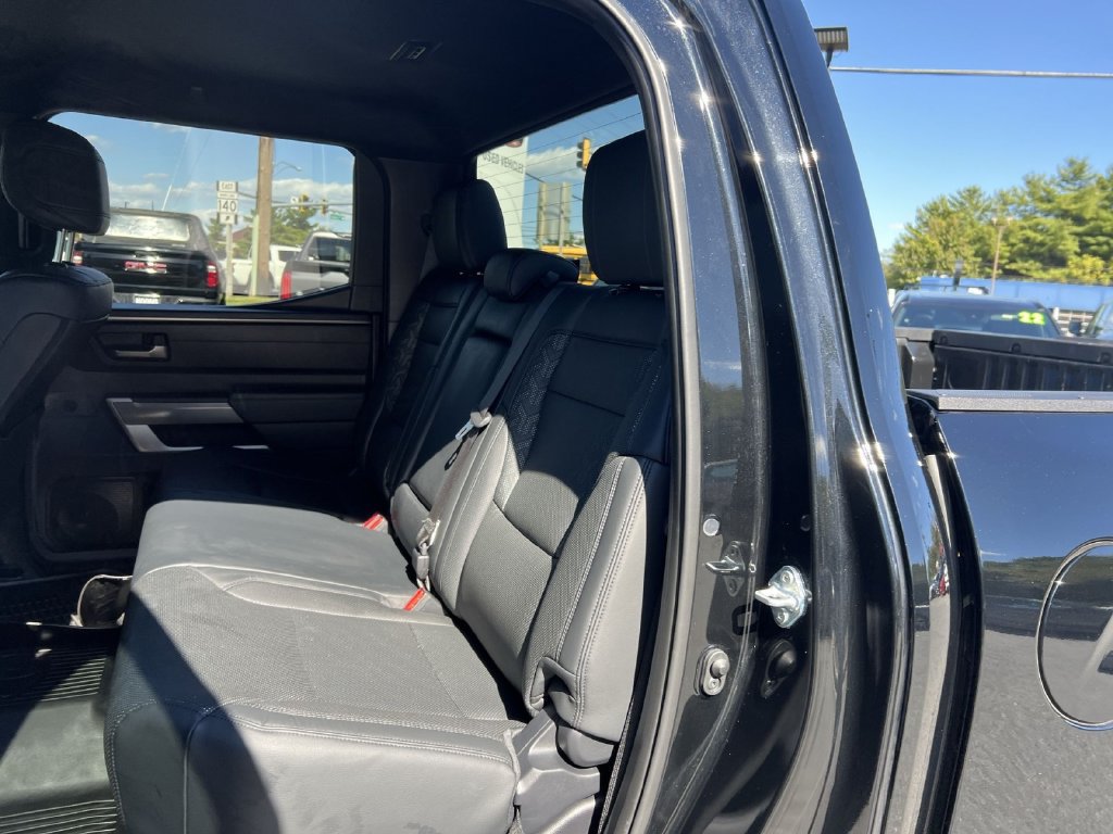 Used 2025 Toyota Tundra SR5 w/ SR5 Premium Package AWD/4WD image 23