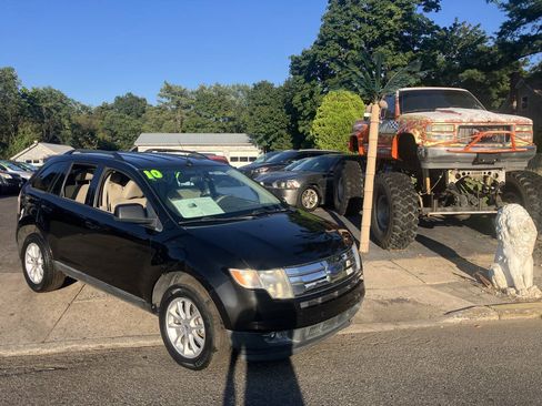 Used 2010 Ford Edge SEL FWD image 2