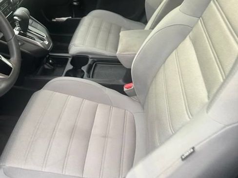 Used 2017 Honda CR-V EX image 7