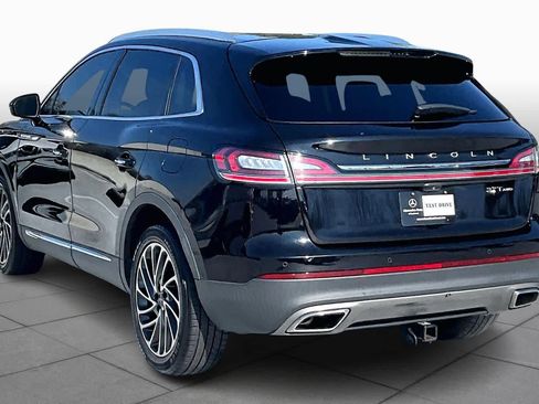 Used 2019 Lincoln Nautilus Reserve w/ Driver Assistance Package image 11