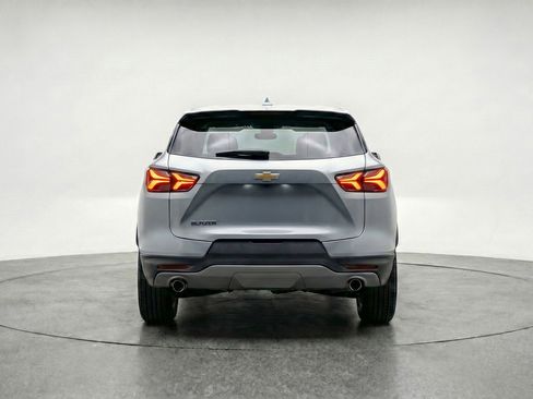 Used 2025 Chevrolet Blazer LT image 7