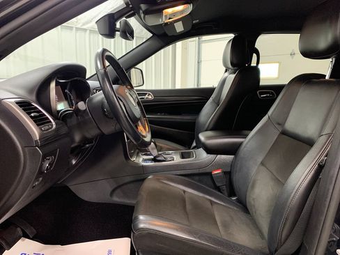 Used 2020 Jeep Grand Cherokee Altitude AWD/4WD image 4