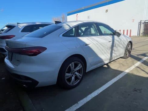 Used 2025 Audi A5 2.0T Premium w/ Convenience Package image 4