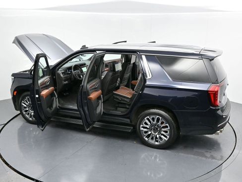 Used 2024 GMC Yukon Denali Ultimate image 43