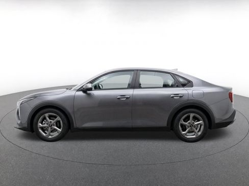 Used 2025 Kia K4 FWD image 4