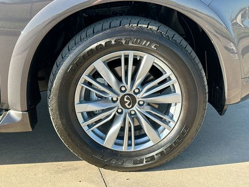Used 2024 INFINITI QX80 Luxe image 26