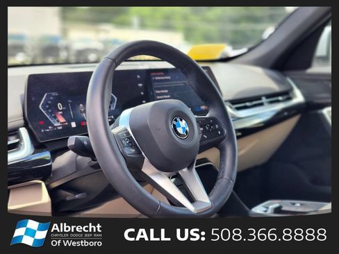 Used 2024 BMW X1 xDrive28i AWD/4WD image 19