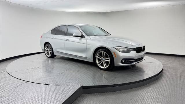 Used 2017 BMW 330i Sedan RWD image 11