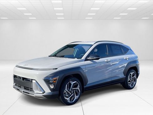 New 2026 Hyundai Kona SEL Premium FWD image 3