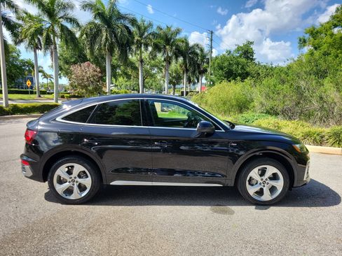 Certified 2025 Audi Q5 2.0T Premium Plus w/ Premium Plus Package AWD/4WD image 3