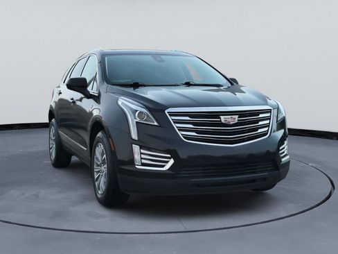 Used 2017 Cadillac XT5 Luxury w/ Driver Awareness Package image 2