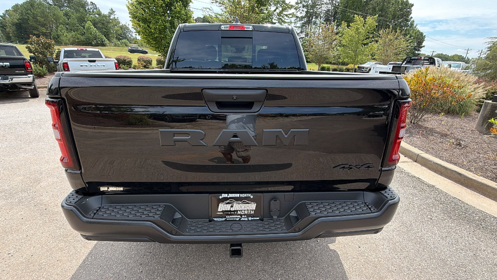 Used 2026 RAM 1500 Warlock AWD/4WD image 9