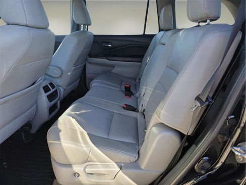 Used 2019 Honda Pilot EX-L image 29