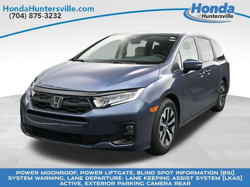 Used 2026 Honda Odyssey EX-L image 2