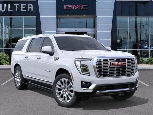 New 2026 GMC Yukon XL Denali w/ Denali Reserve Package image 7