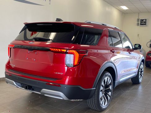 New 2026 Ford Explorer Platinum w/ LUX Leather Package AWD/4WD image 8