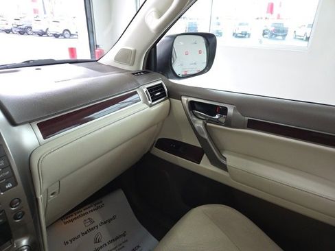 Used 2019 Lexus GX 460 460 image 22