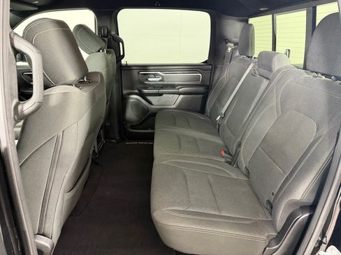 Used 2019 RAM 1500 Big Horn AWD/4WD image 17
