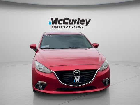 Used 2016 MAZDA MAZDA3 i Touring w/ Popular Equipment Package FWD image 9