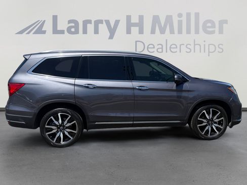 Used 2021 Honda Pilot Touring image 6