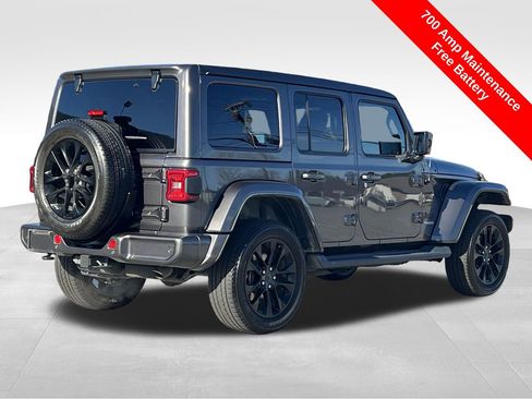 Used 2021 Jeep Wrangler Unlimited Sahara image 33