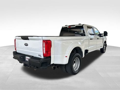 Used 2023 Ford F350 XL image 3