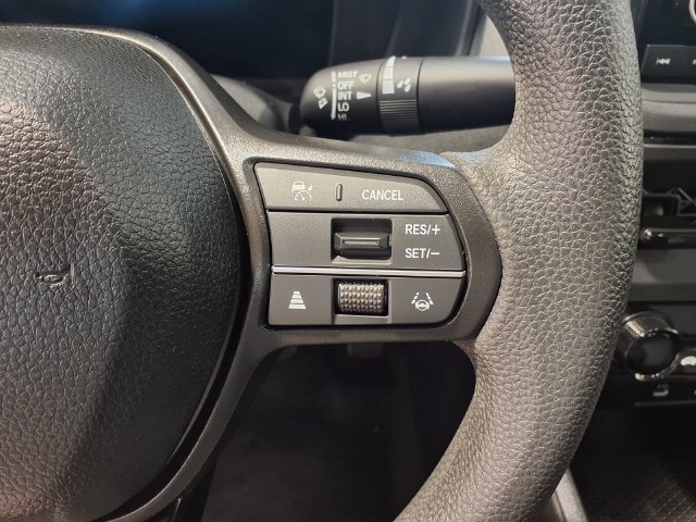 Certified 2025 Honda Accord LX image 9