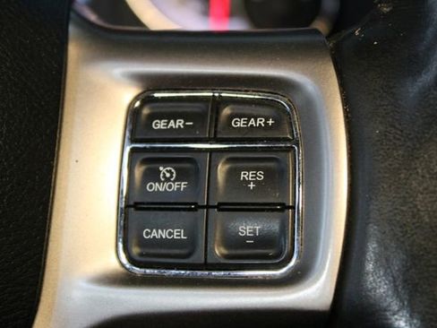 Used 2018 RAM 1500 Laramie w/ Convenience Group AWD/4WD image 22