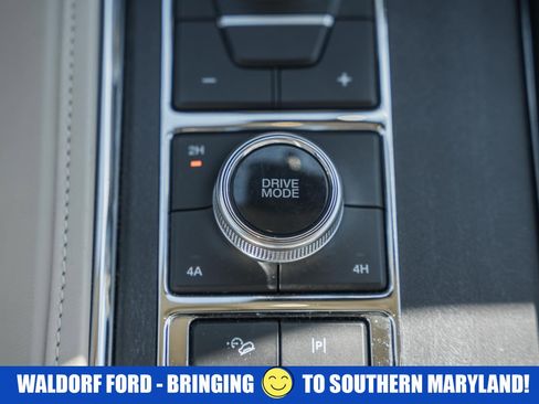 Used 2024 Ford Expedition Max Platinum image 36