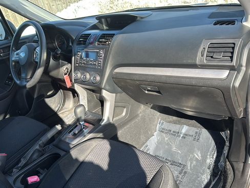 Used 2014 Subaru Forester 2.5i image 11