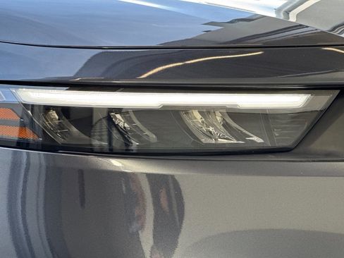 Used 2023 Honda Accord LX image 11