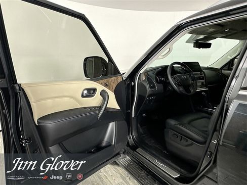 Used 2024 INFINITI QX80 Premium Select w/ Cargo Package image 21
