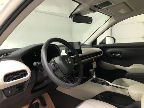 New 2026 Honda HR-V LX image 18