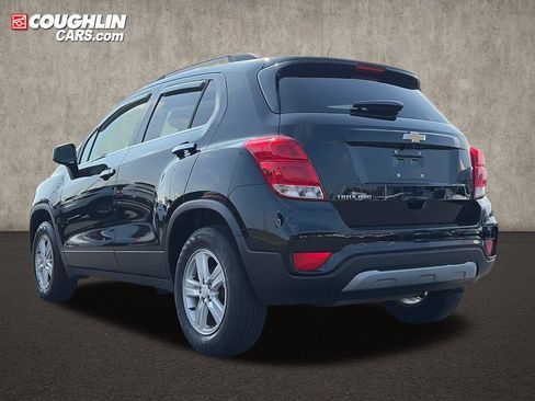 Used 2019 Chevrolet Trax LT w/ LT Convenience Package AWD/4WD image 5