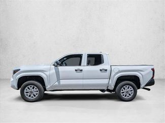 Used 2024 Toyota Tacoma SR AWD/4WD video 2