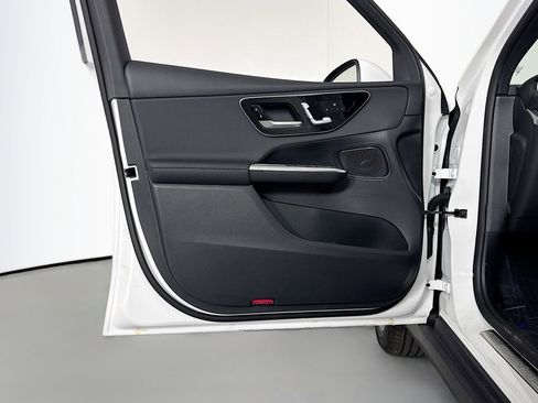 New 2026 Mercedes-Benz GLC 300 image 20