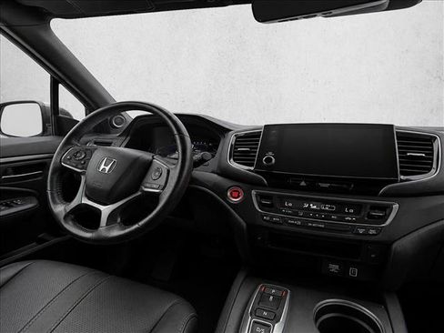 Certified 2023 Honda Passport TrailSport image 15