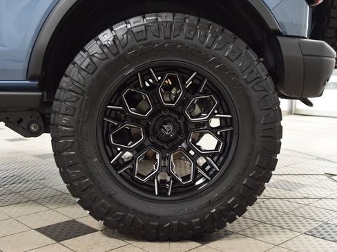 Used 2025 Ford Bronco Badlands AWD/4WD image 22