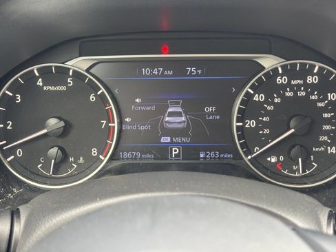 Used 2026 Nissan Altima 2.5 SV FWD image 40