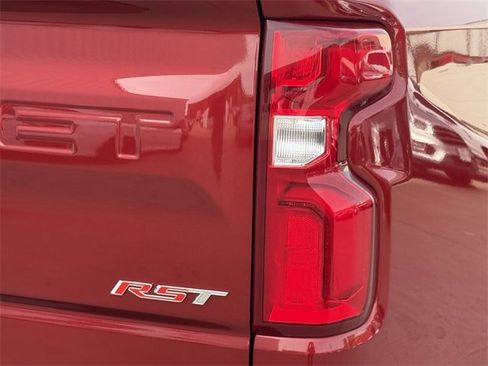 Used 2025 Chevrolet Silverado 1500 RST w/ Convenience Package II image 6