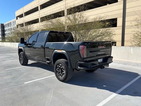 Used 2026 GMC Sierra 2500 AT4X image 6