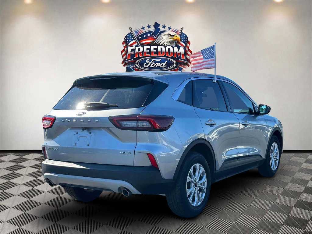 Certified 2023 Ford Escape Active AWD/4WD image 5