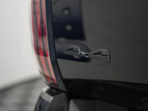 Used 2023 Toyota Tundra Platinum image 7